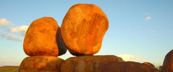 Karlu Karlu the devils marbles