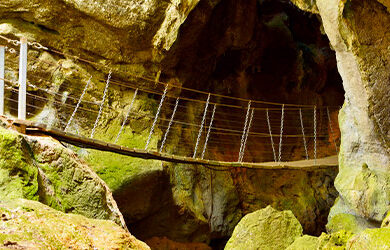 capricorn-caves
