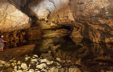 tunnel-creek-national-park